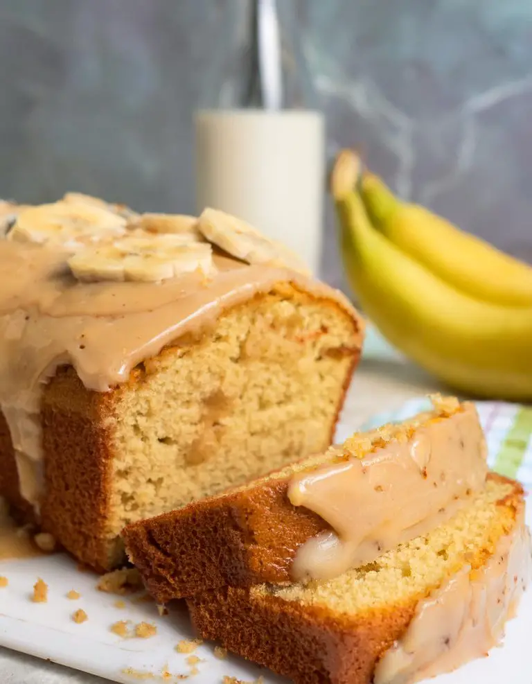Banana Pound Cake with Peanut Butter